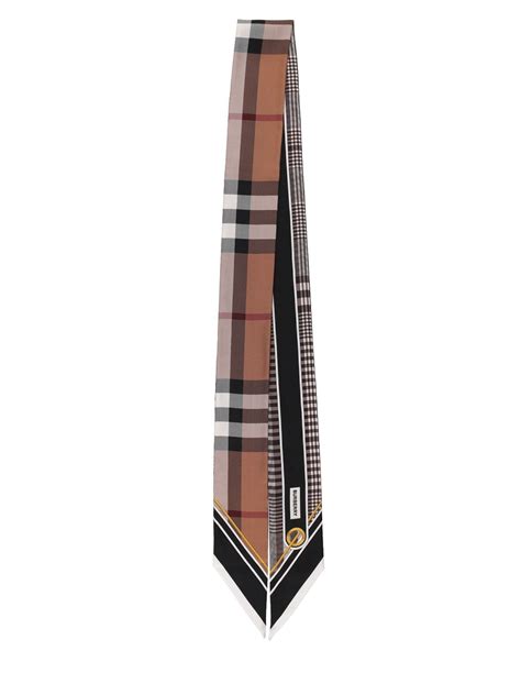 foulard burberry seta bianco e nero|Foulard in seta Check (Sabbia) .